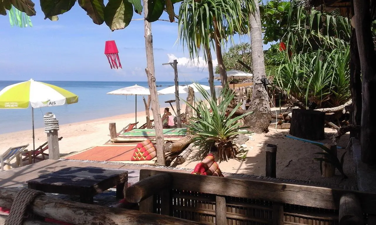 Relax Beach House Ko Lanta Hotel