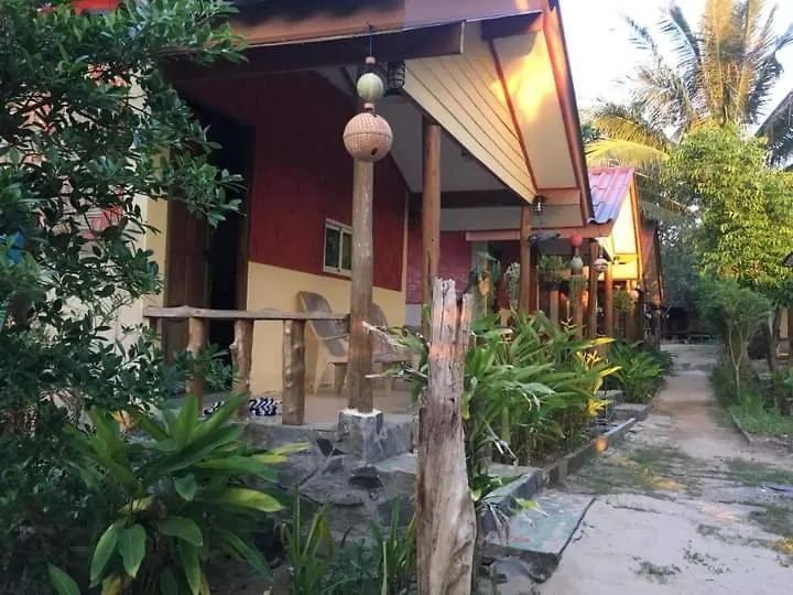 Hotel Relax Beach House Ko Lanta