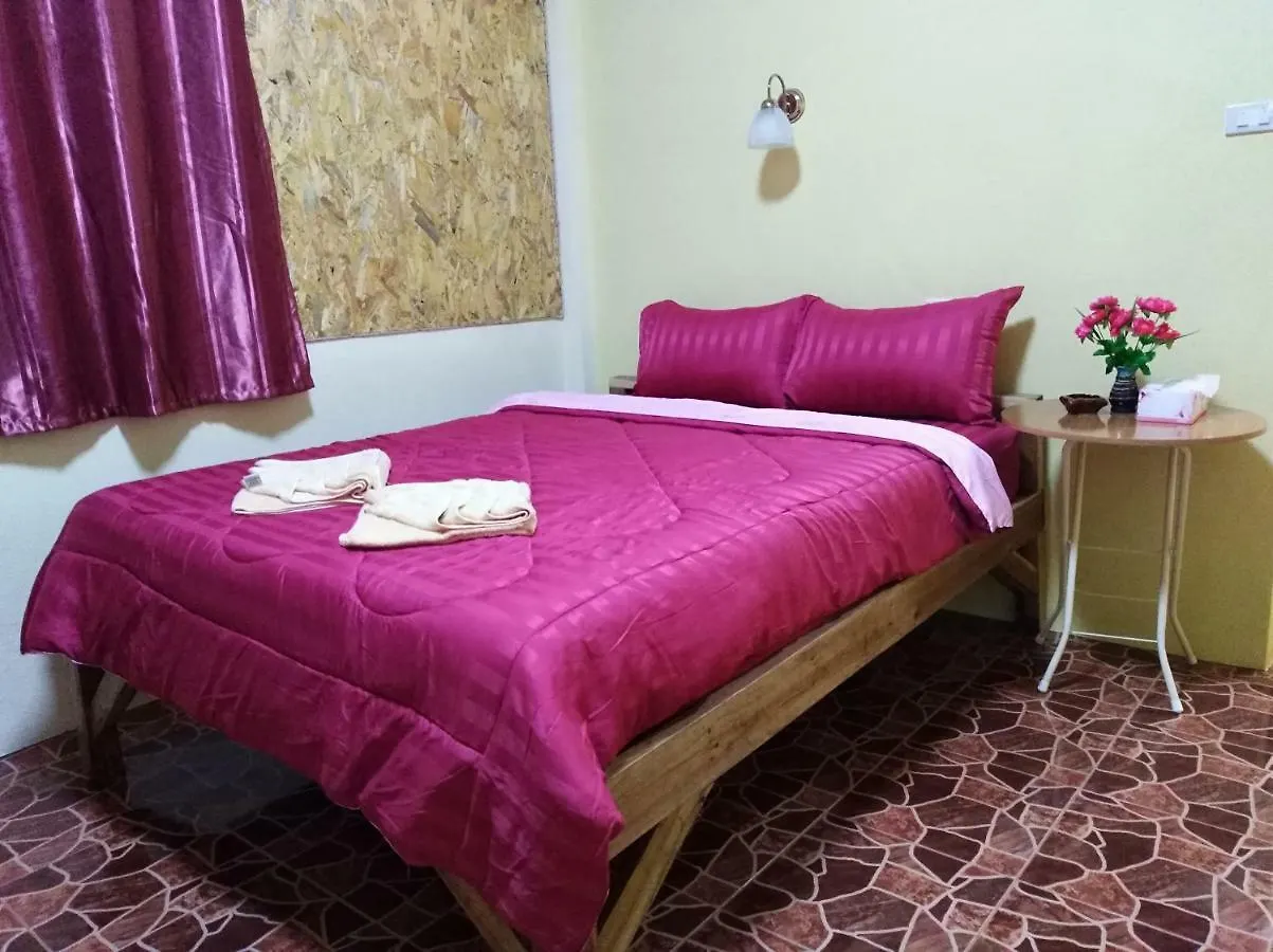 Relax Beach House Ko Lanta Hotel