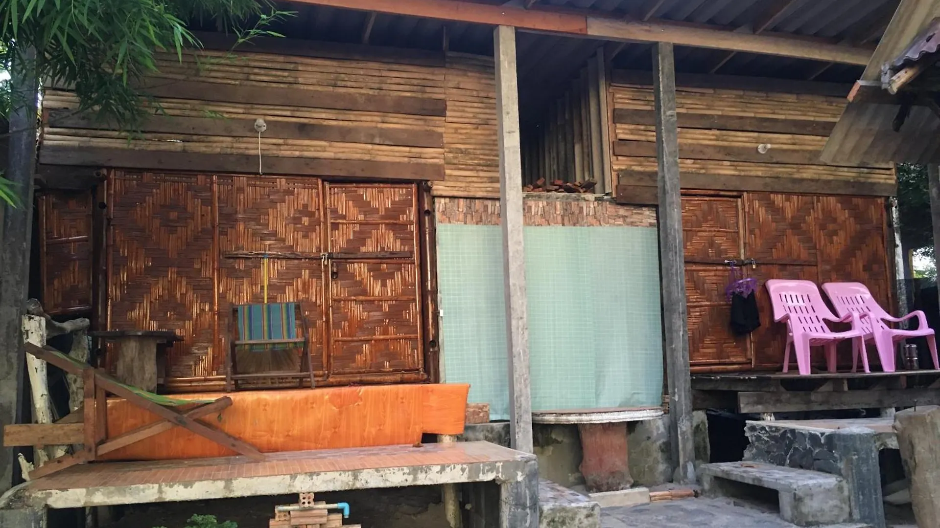 Relax Beach House Ko Lanta