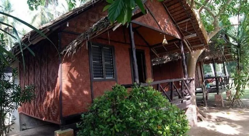 Relax Beach House Ko Lanta