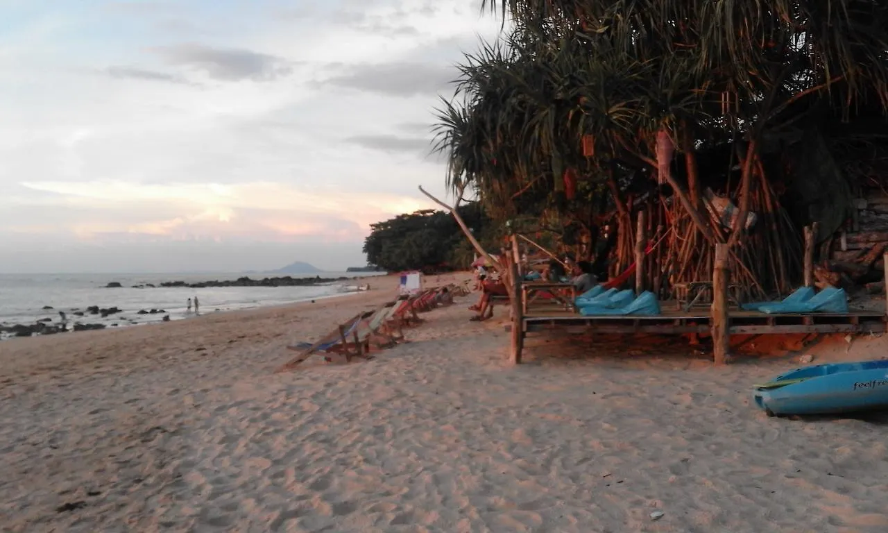 Hotel Relax Beach House Ko Lanta