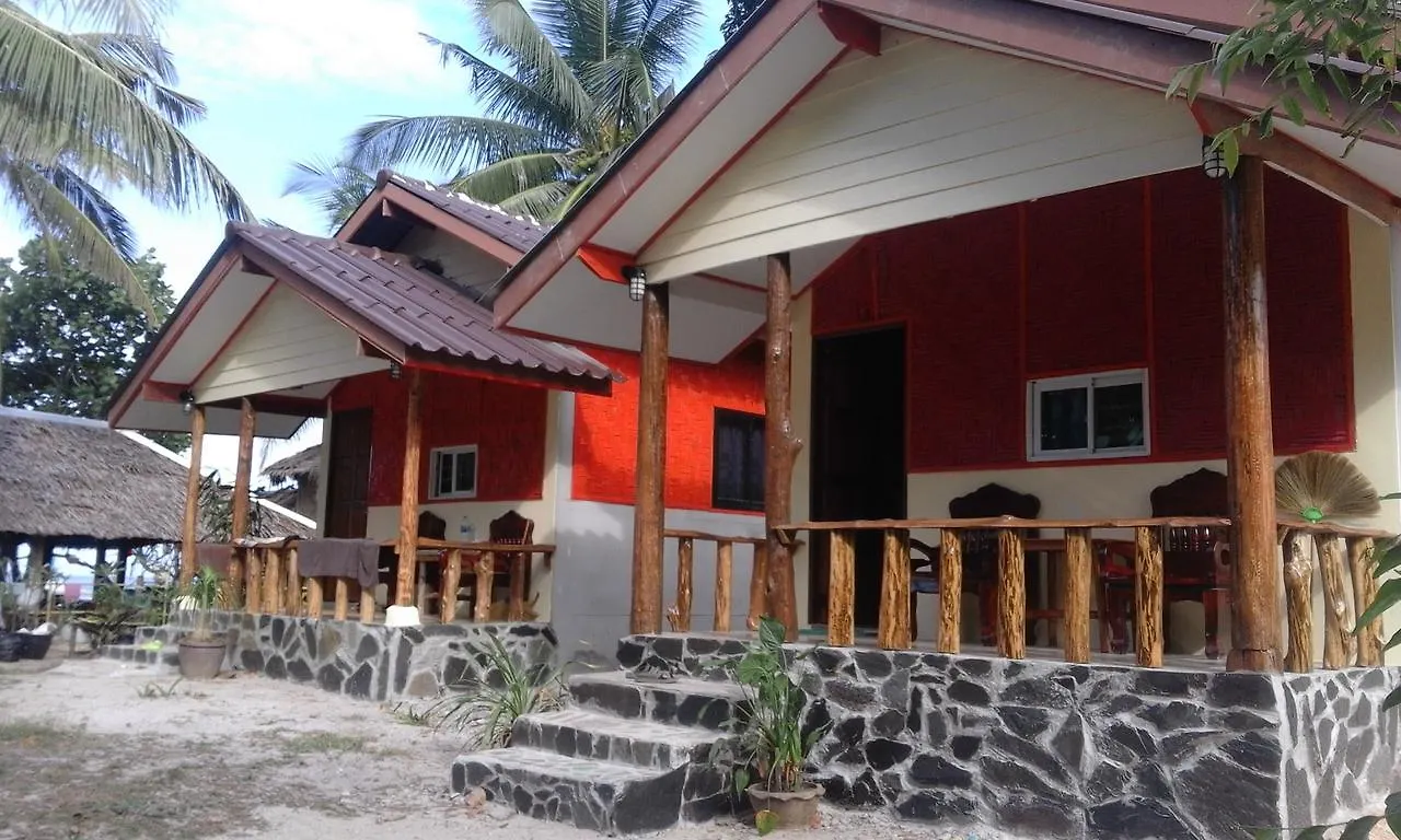 Relax Beach House Ko Lanta Hotel