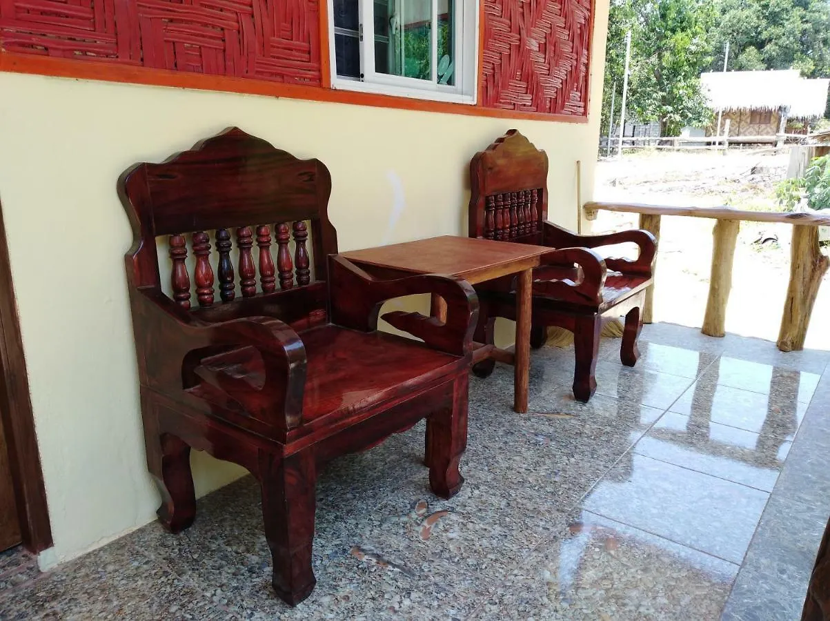 Relax Beach House Ko Lanta 0*,  Tailândia